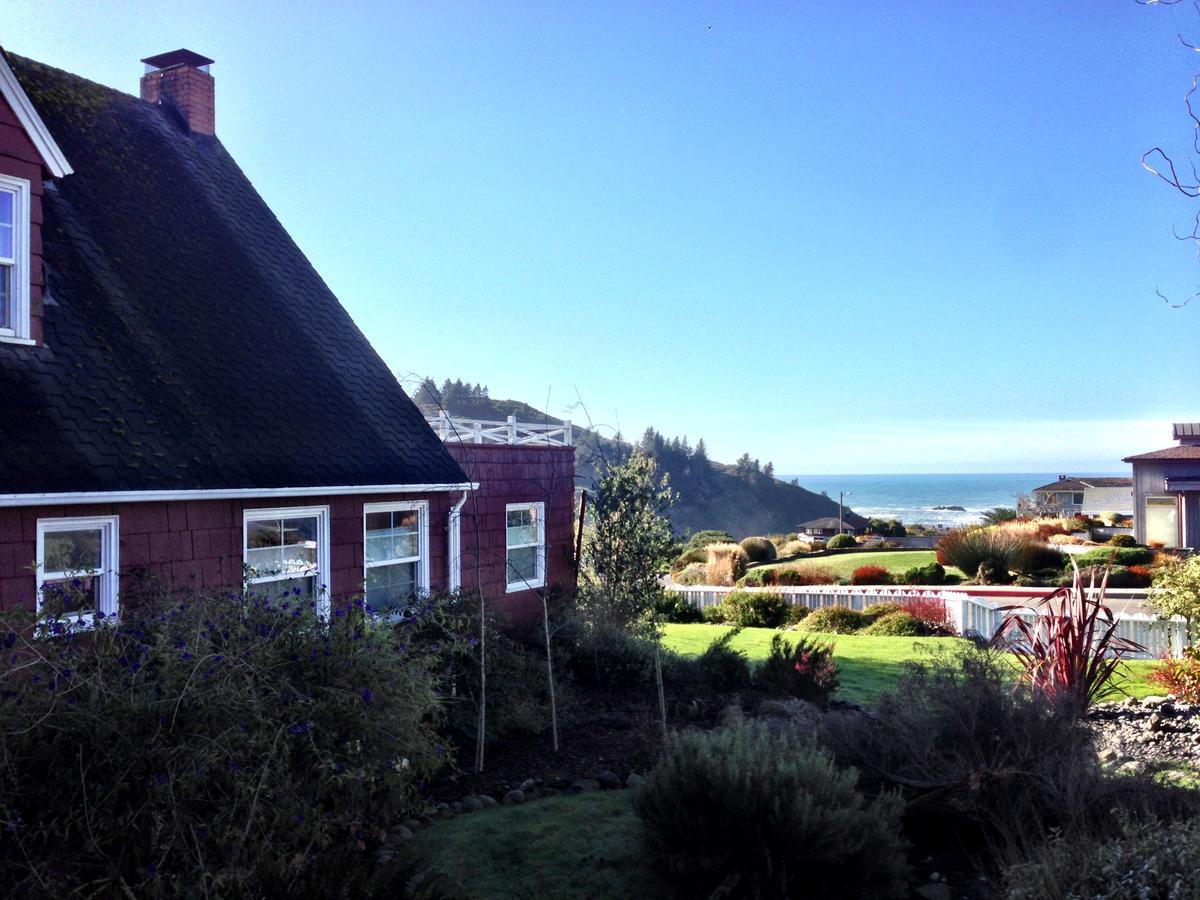 Trinidad Bay Bed And Breakfast Hotel Exterior foto
