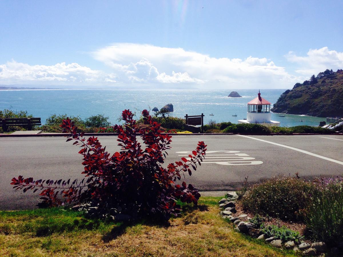 Trinidad Bay Bed And Breakfast Hotel Exterior foto